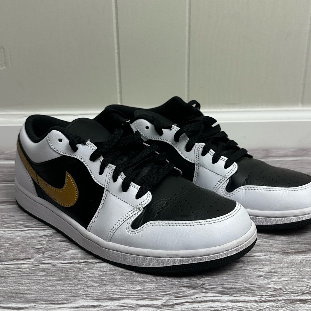 Nike Air Jordan 1 Low White / Black / Metallic Gold Mens 10.5